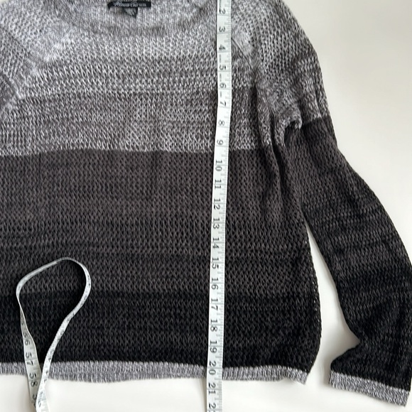 Kenneth Cole Vintage Rayon Sheer Black/Grey Sweater EUC W/Jeans/skirt/slacks - Picture 9 of 12